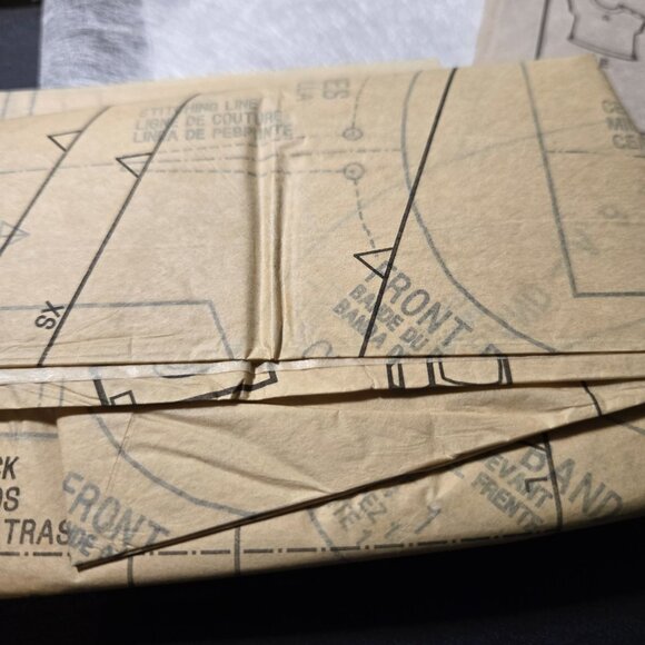 Simplicity 3765 sewing pattern Babies Dress Top Pants T-Shirt Hat Stroller Bag - Picture 8 of 8